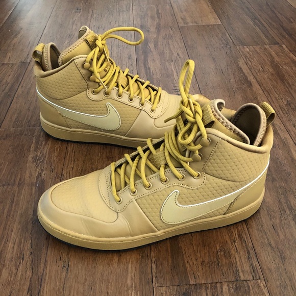 Nike Men’s Ebernon Mid Winter Sneaker - Picture 2 of 6